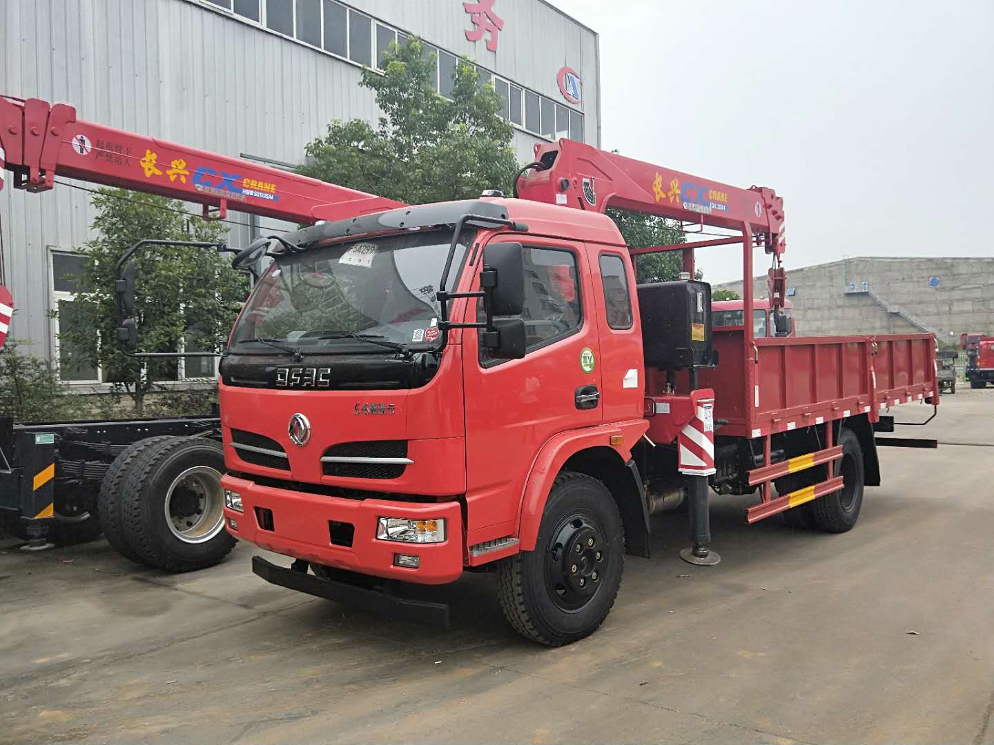 Dongfeng Furika 4x2 Truck-Moun